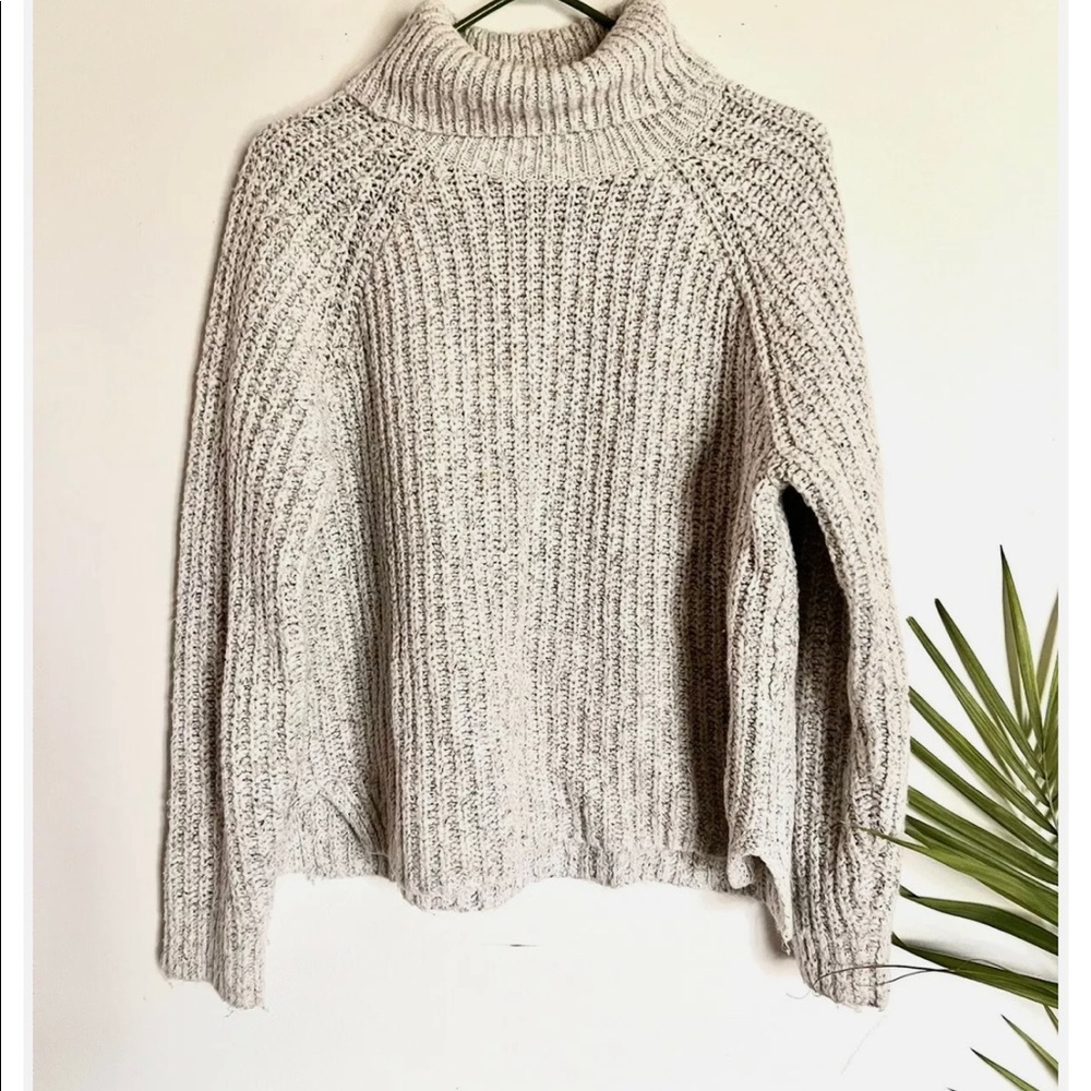 Vintage 90s Y2K Abercrombie and Fitch turtle necklace sweater gray cozy